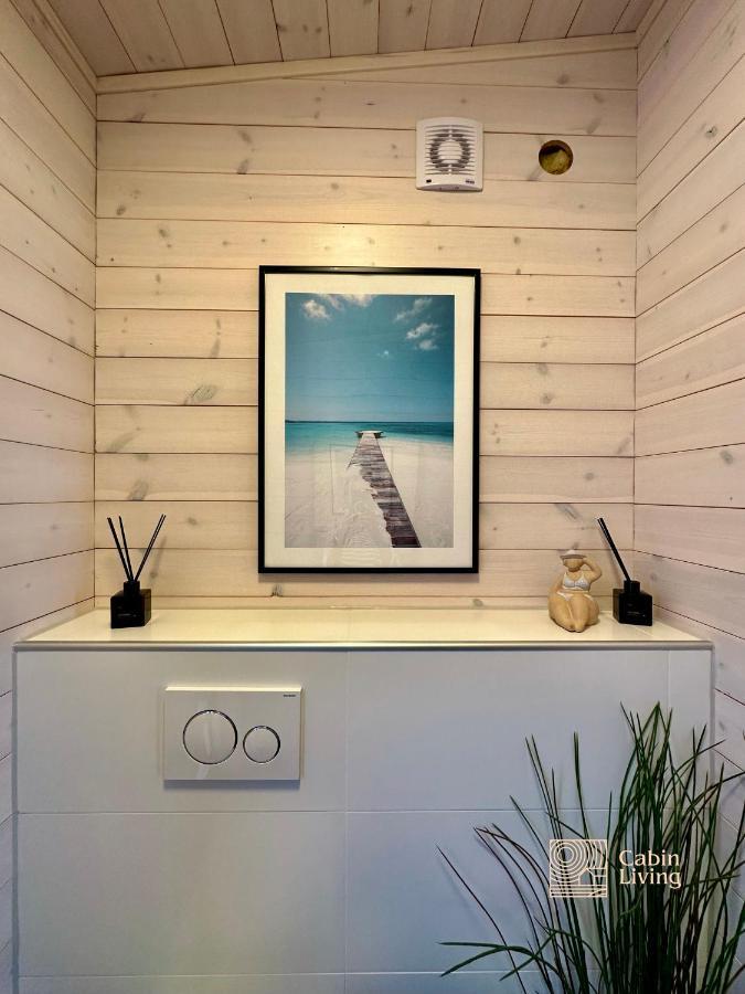 Brand New Beautiful Cabin View Wifi Sonos System 라비크 외부 사진