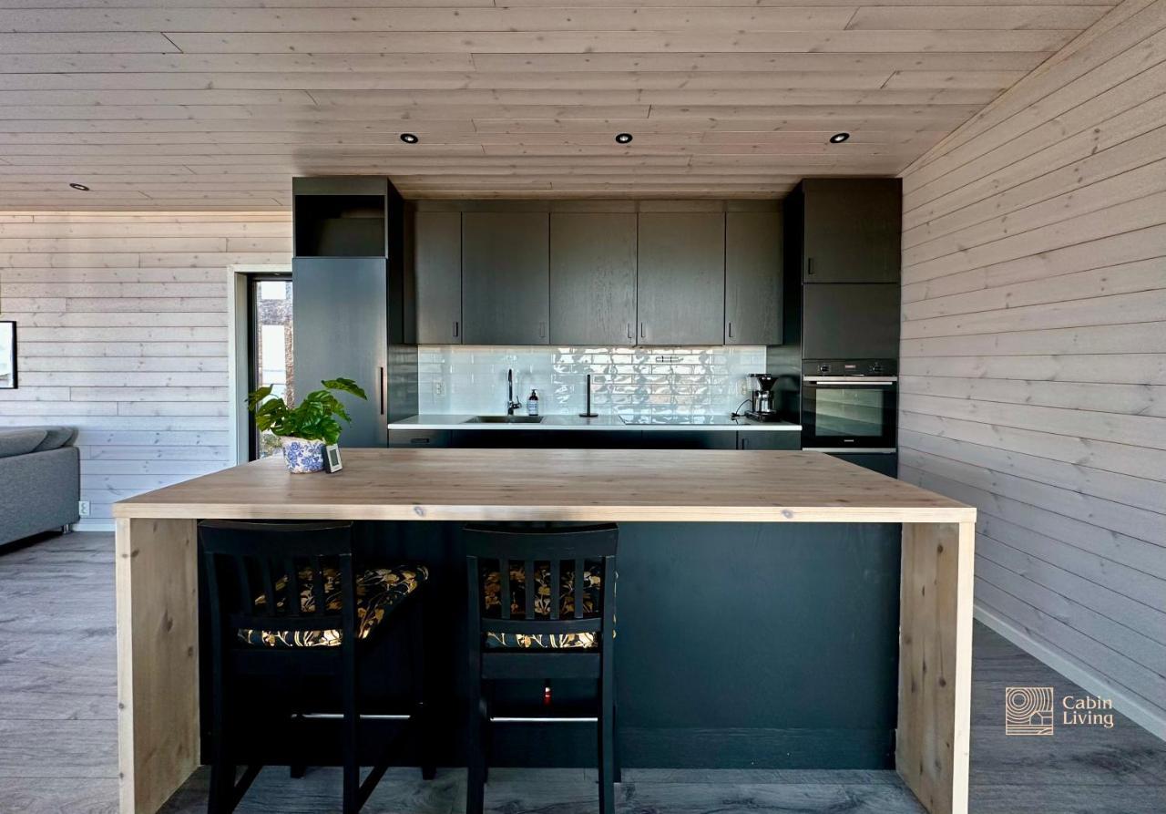 Brand New Beautiful Cabin View Wifi Sonos System 라비크 외부 사진